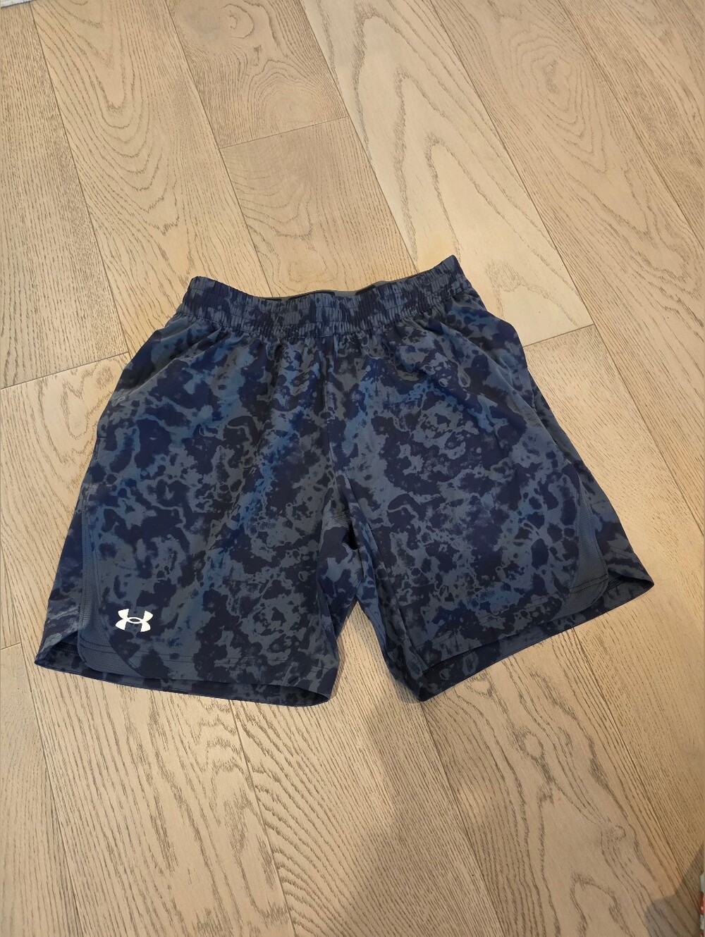 Under Armour Men’s Blue Navy Camo Training Shorts